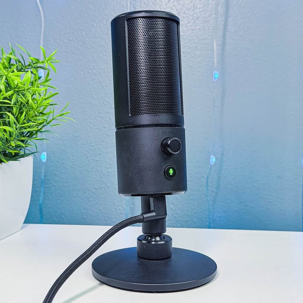 Razer Seiren X USB Streaming Microphone